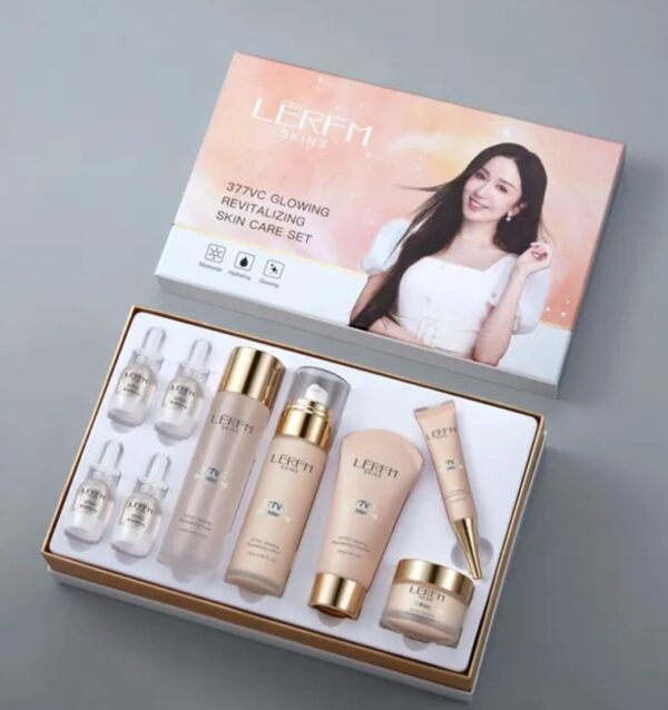 377vc Glowing Revitalizing facial set