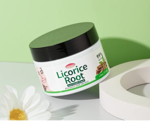 Licorice whitening anti-freckle facial cream