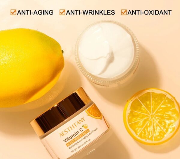 Vitamin C Anti-aging moisturizing whitening and black spot remover cream