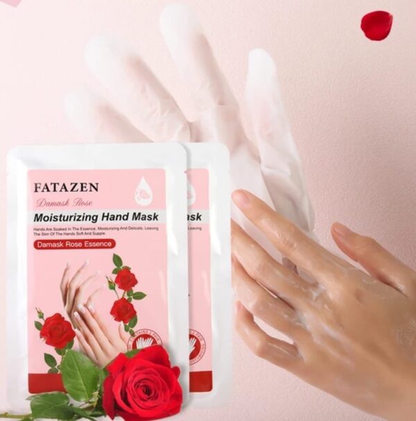 Moisturizing hand mask